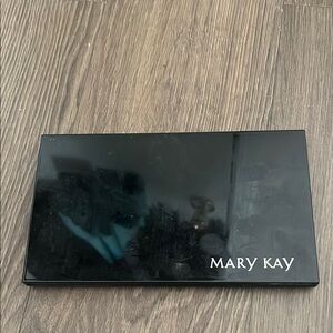 Mary Kay Black Makeup Palette